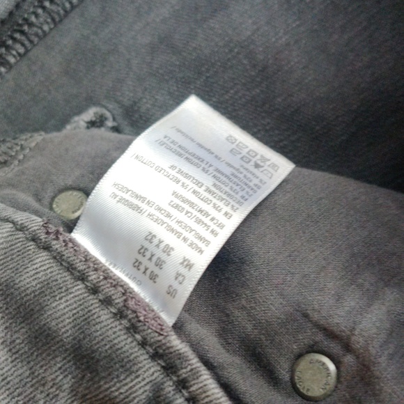 American Eagle distressed jeans - Picture 5 of 6